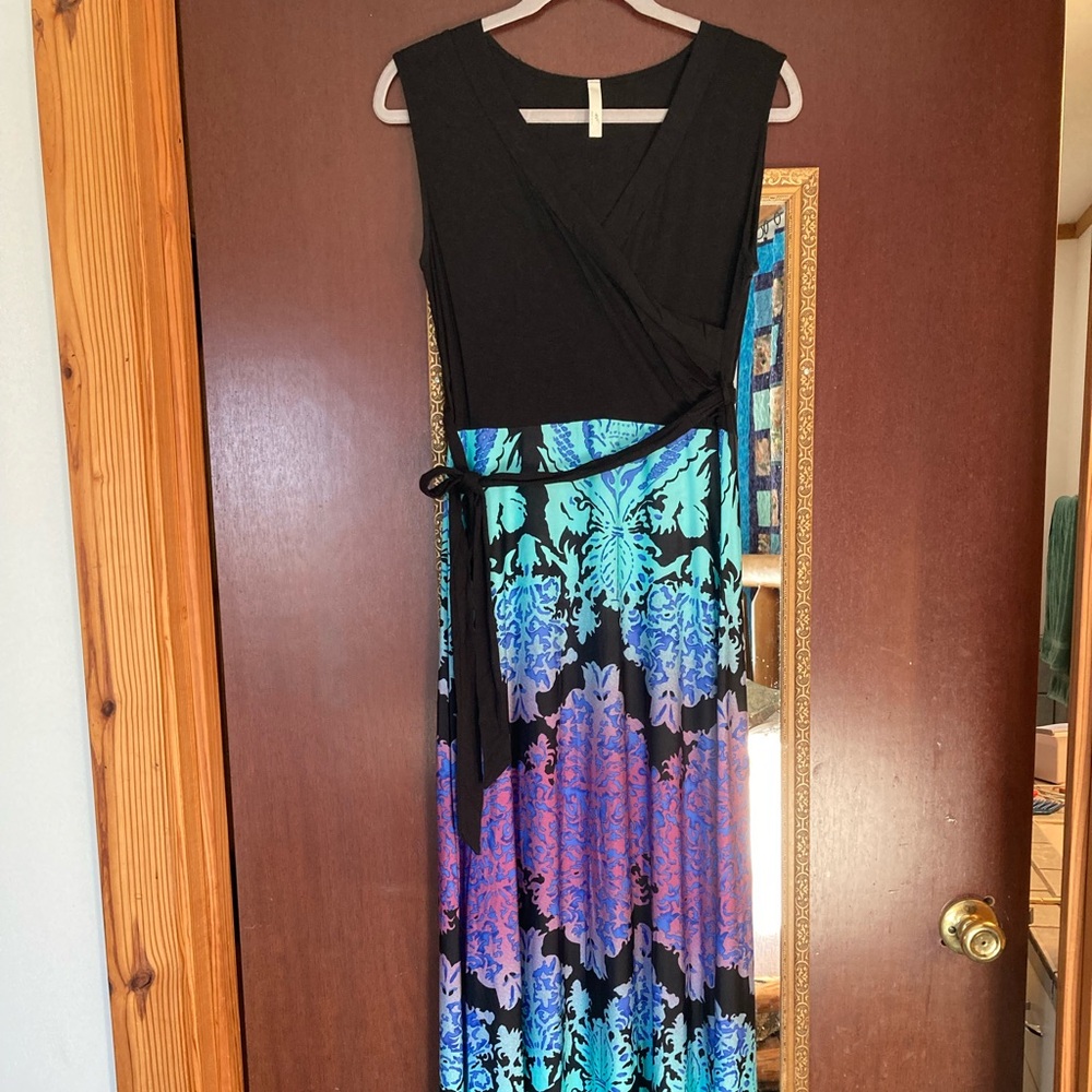 Tua (boutique brand) maxi dress
